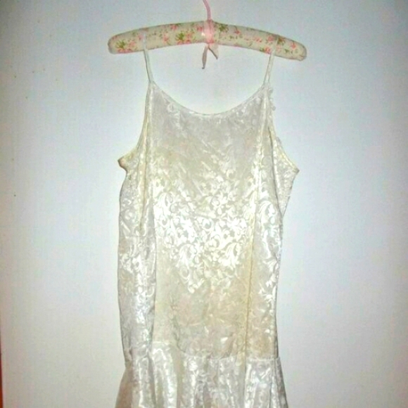90s Gregg Femme white satin bridal Negligee in M-L - Picture 2 of 3